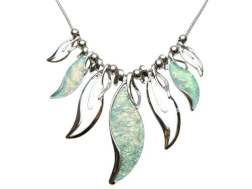 Hawaii’s Light Blue Marble Glass Fashion Necklace